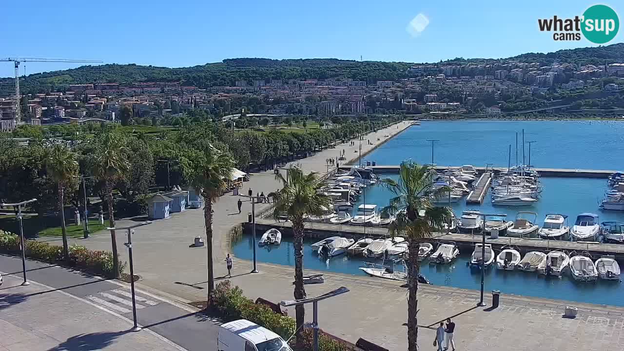 Camera en vivo Koper – puerto deportivo y paseo marítimo desde el Hotel Grand Koper