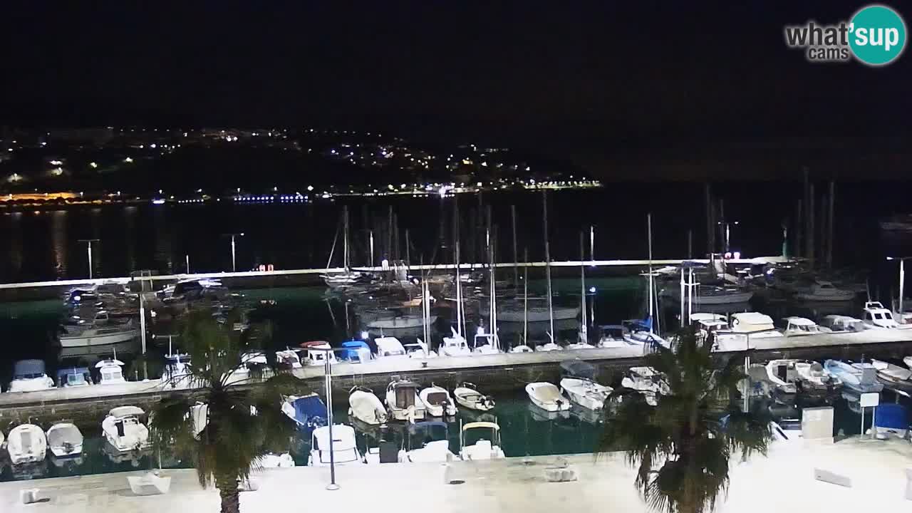 Webcam Koper – Panorama of the marina and promenade from the Grand Hotel Koper
