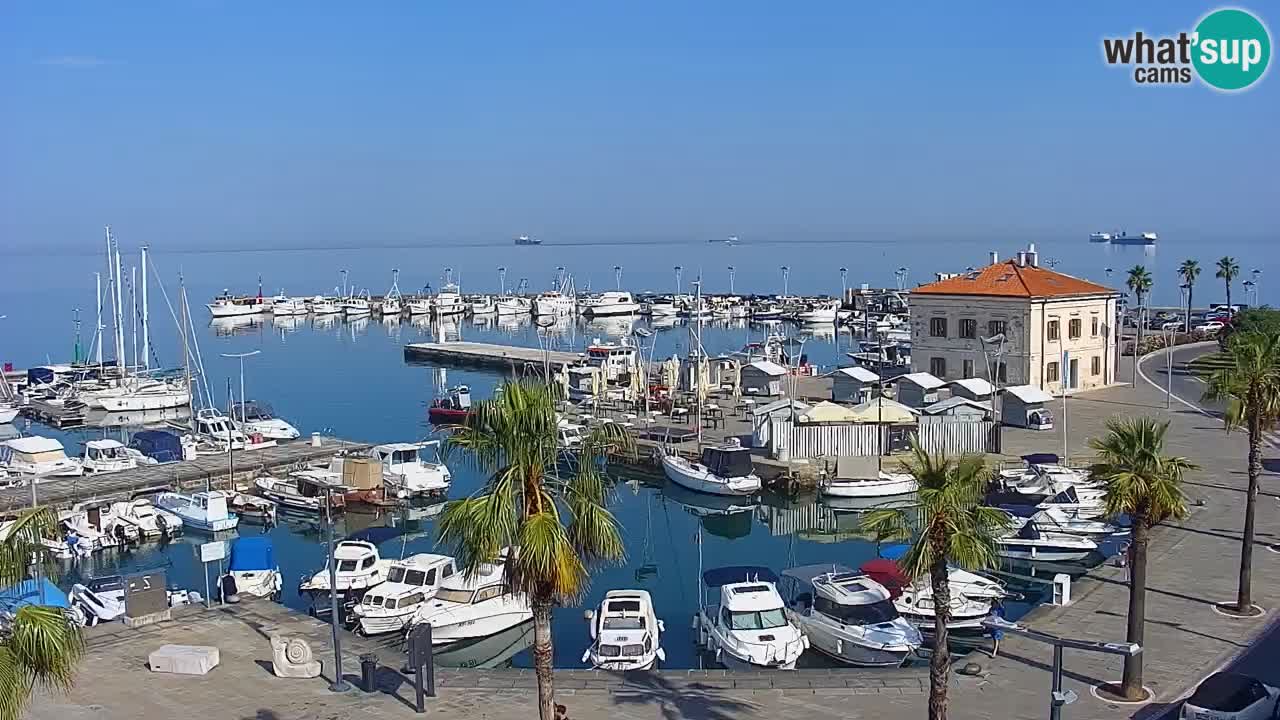 Webcam Koper – Panorama of the marina and promenade from the Grand Hotel Koper