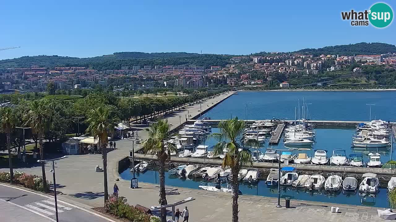 Webcam Koper – Panorama of the marina and promenade from the Grand Hotel Koper