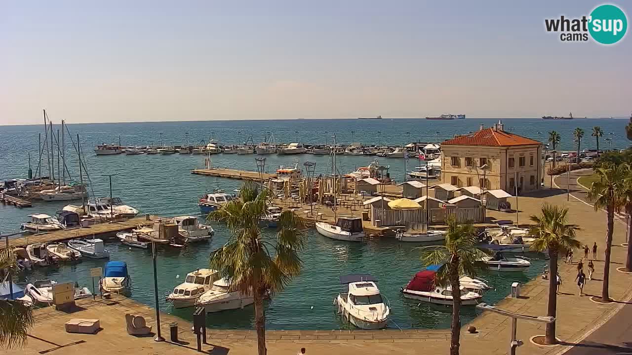 Webcam Koper – Panorama de la marina et de la promenade depuis le Grand Hotel Koper