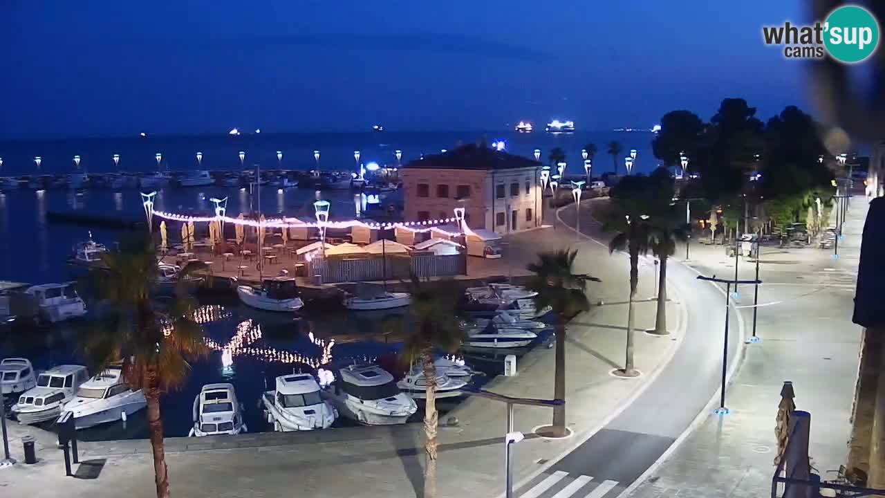 Spletna kamera Koper – Panorama na marino in promenado s Hotela Grand Koper