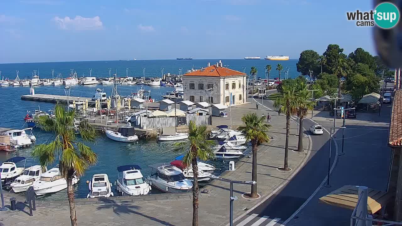 Webcam Koper – Panorama de la marina et de la promenade depuis le Grand Hotel Koper