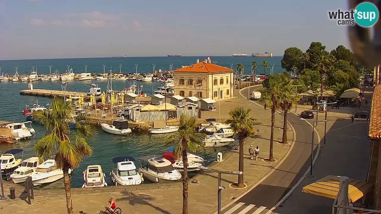 Webcam Koper – Panorama de la marina et de la promenade depuis le Grand Hotel Koper