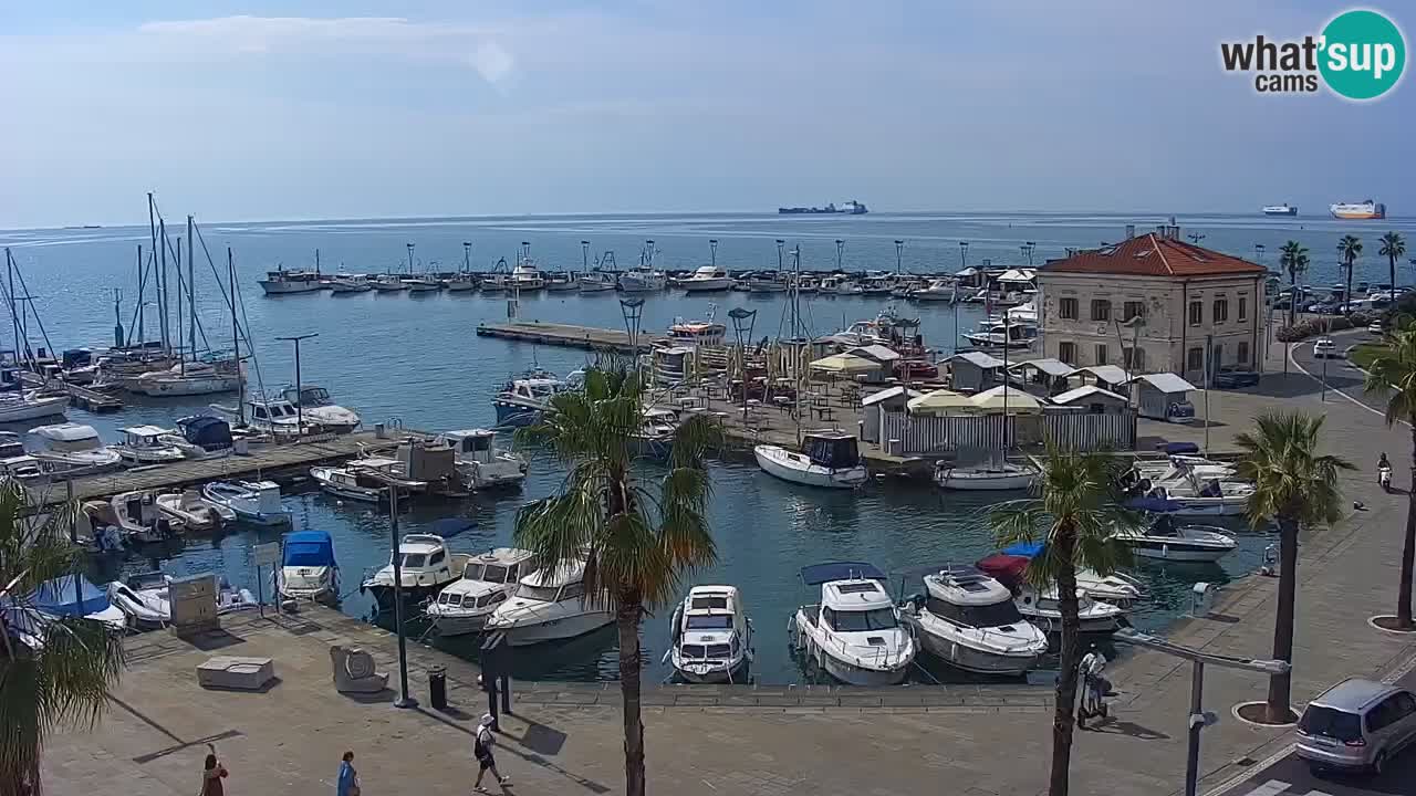 Webcam Koper – Panorama de la marina et de la promenade depuis le Grand Hotel Koper
