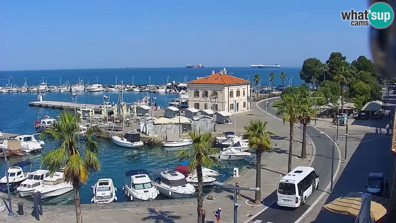 Camera en vivo Koper – puerto deportivo y paseo marítimo desde el Hotel Grand Koper