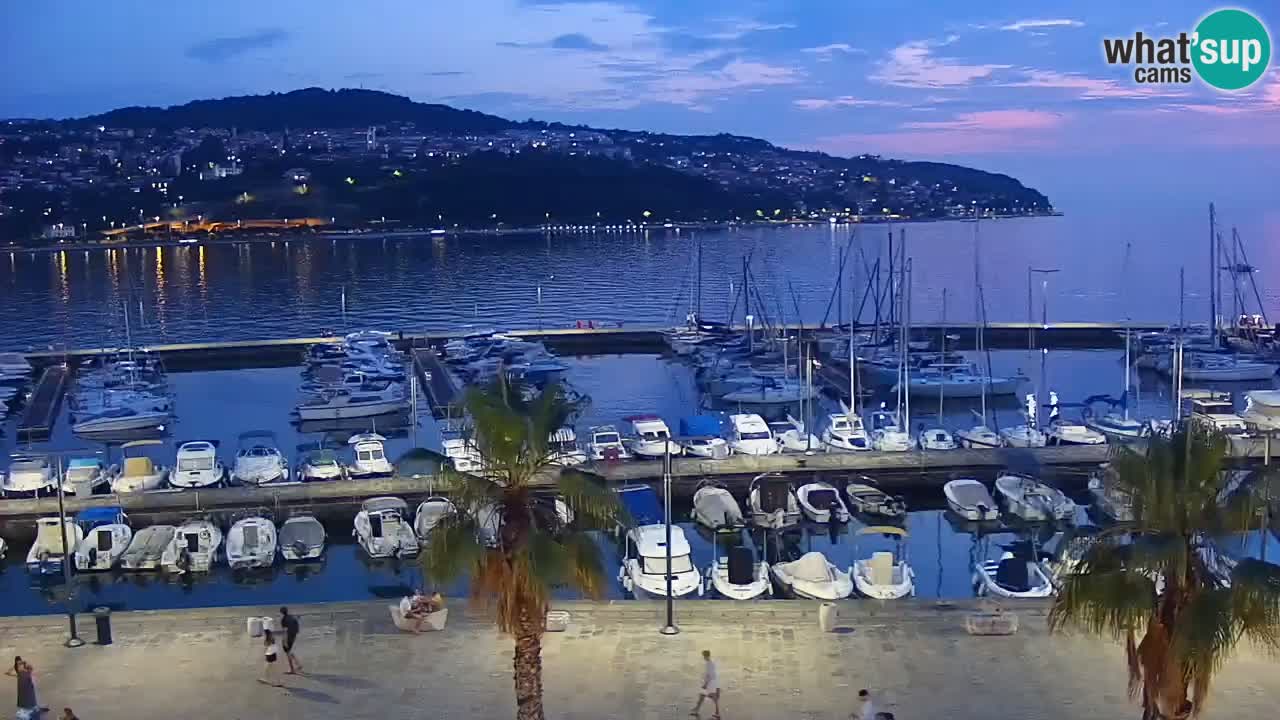 Camera en vivo Koper – puerto deportivo y paseo marítimo desde el Hotel Grand Koper