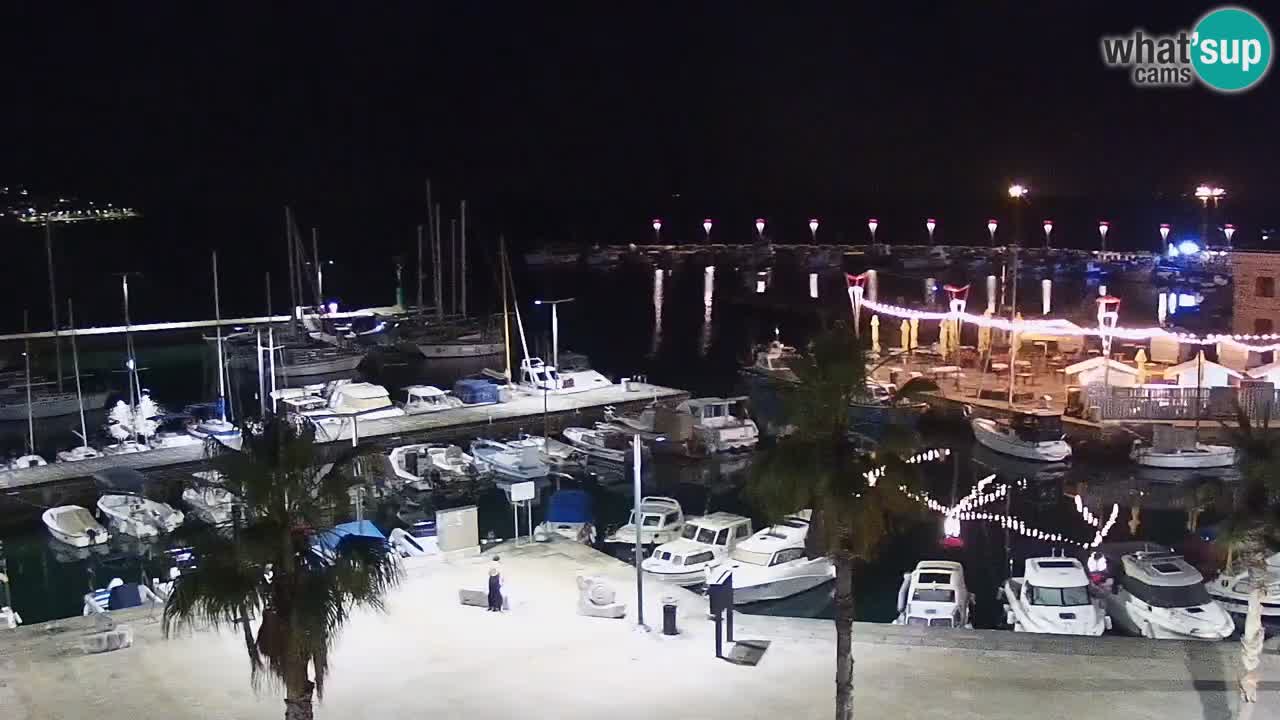 Webcam Koper – Panorama of the marina and promenade from the Grand Hotel Koper