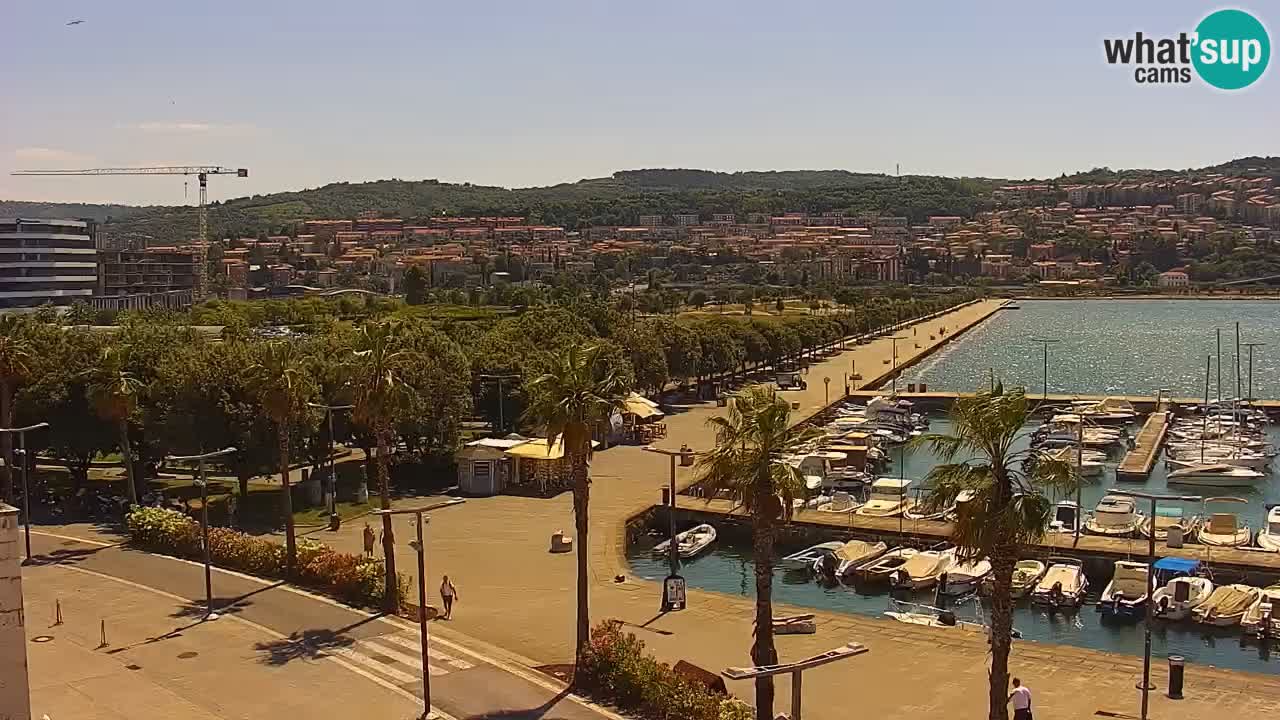 Camera en vivo Koper – puerto deportivo y paseo marítimo desde el Hotel Grand Koper