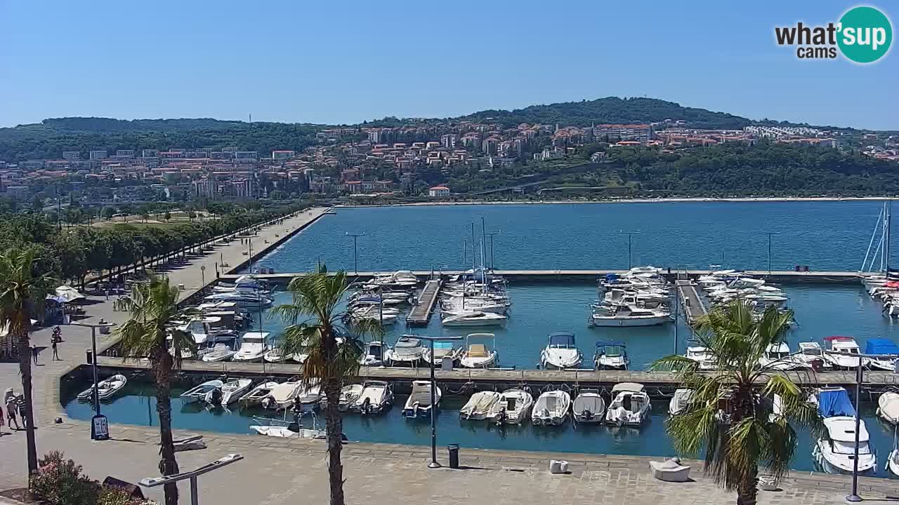 Webcam Koper – Panorama of the marina and promenade from the Grand Hotel Koper