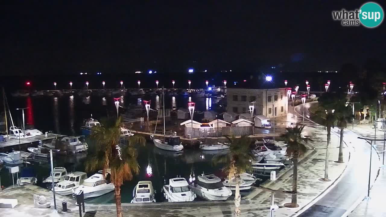 Webcam Koper – Panorama des Jachthafens und der Promenade vom Hotel Grand Koper