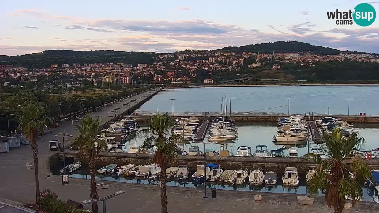 Webcam en vivo del Puerto de Koper – puerto de carga y cruceros – Eslovenia