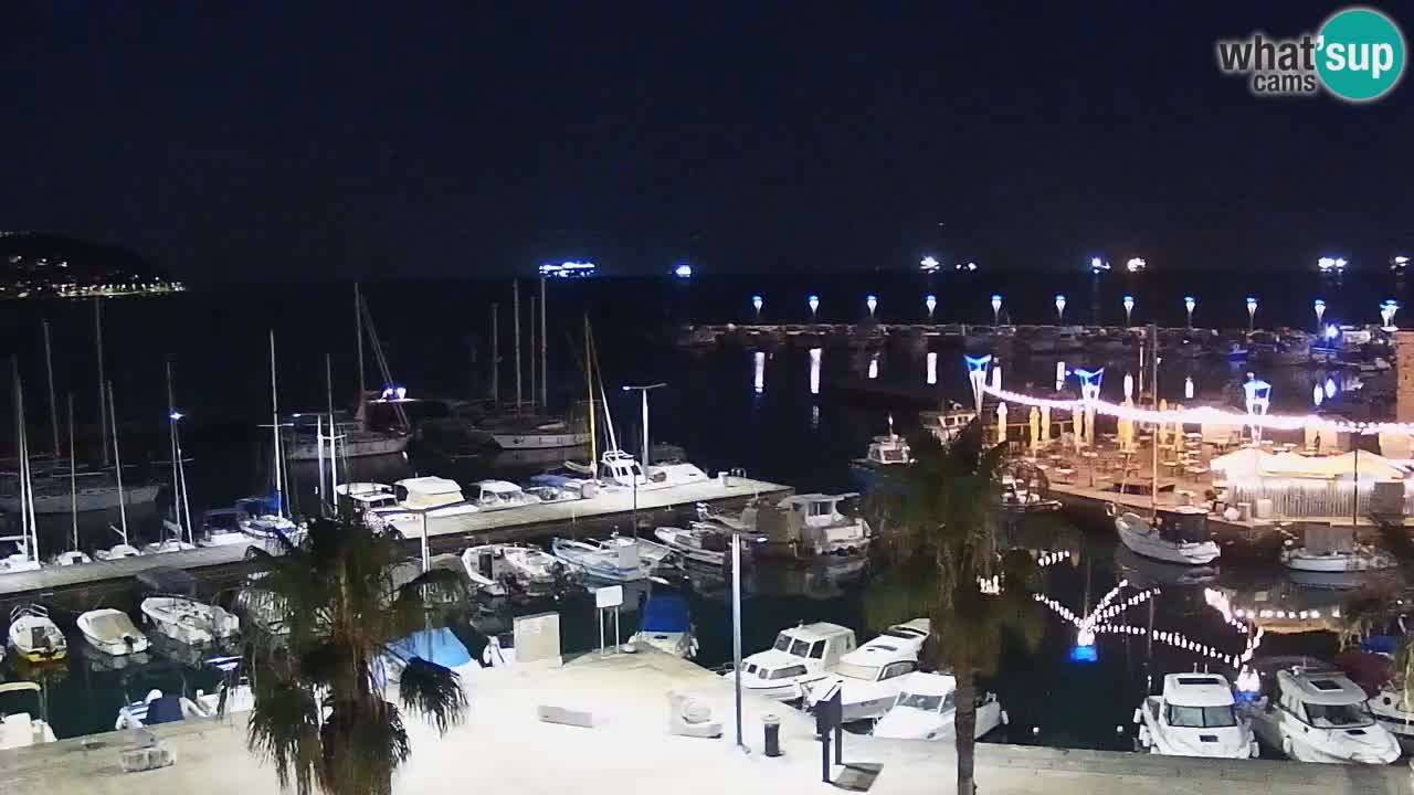 Webcam Koper – Panorama des Jachthafens und der Promenade vom Hotel Grand Koper