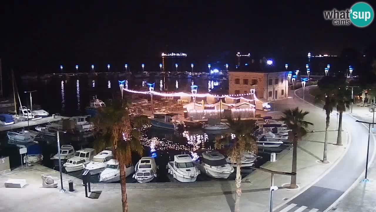 Webcam Koper – Panorama of the marina and promenade from the Grand Hotel Koper