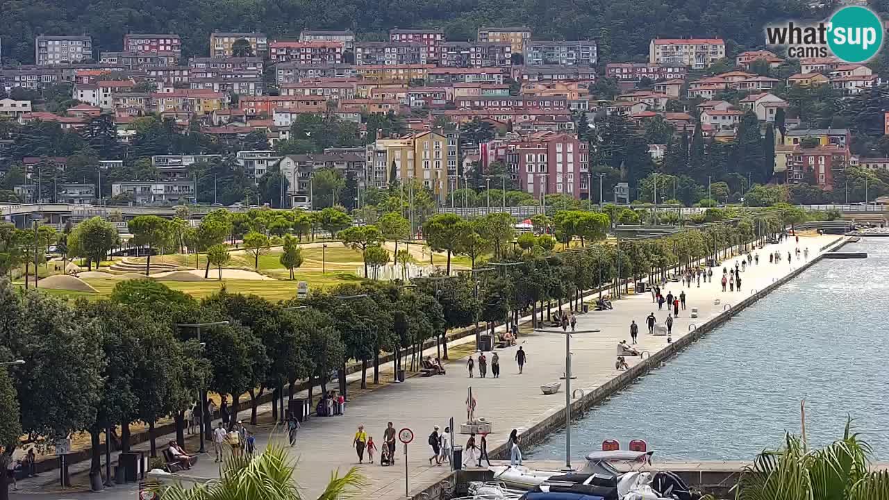 Camera en vivo Koper – puerto deportivo y paseo marítimo desde el Hotel Grand Koper