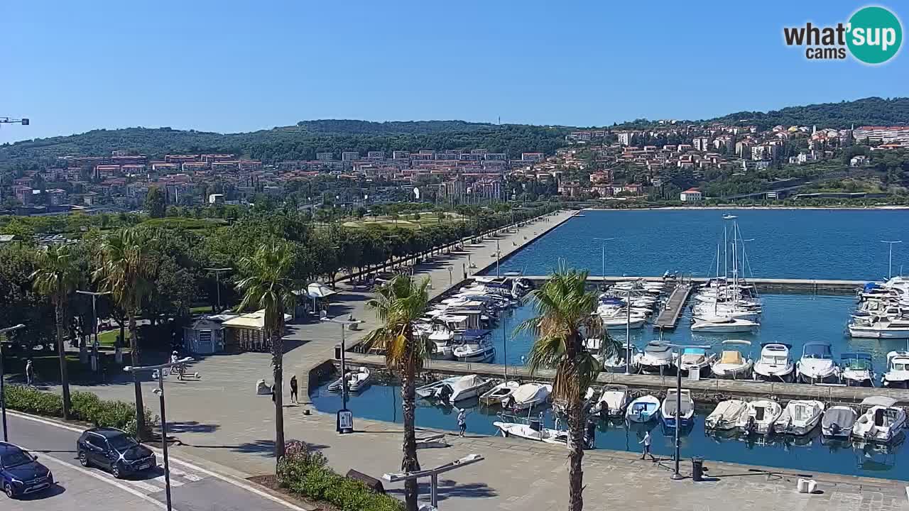 Camera en vivo Koper – puerto deportivo y paseo marítimo desde el Hotel Grand Koper