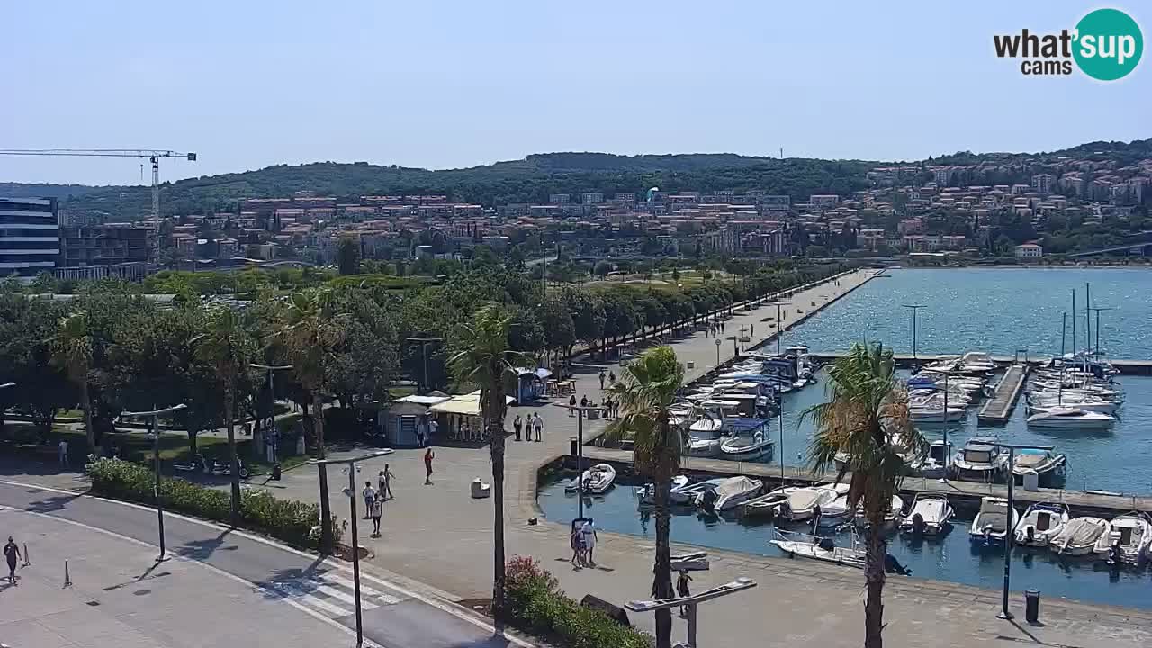 Camera en vivo Koper – puerto deportivo y paseo marítimo desde el Hotel Grand Koper