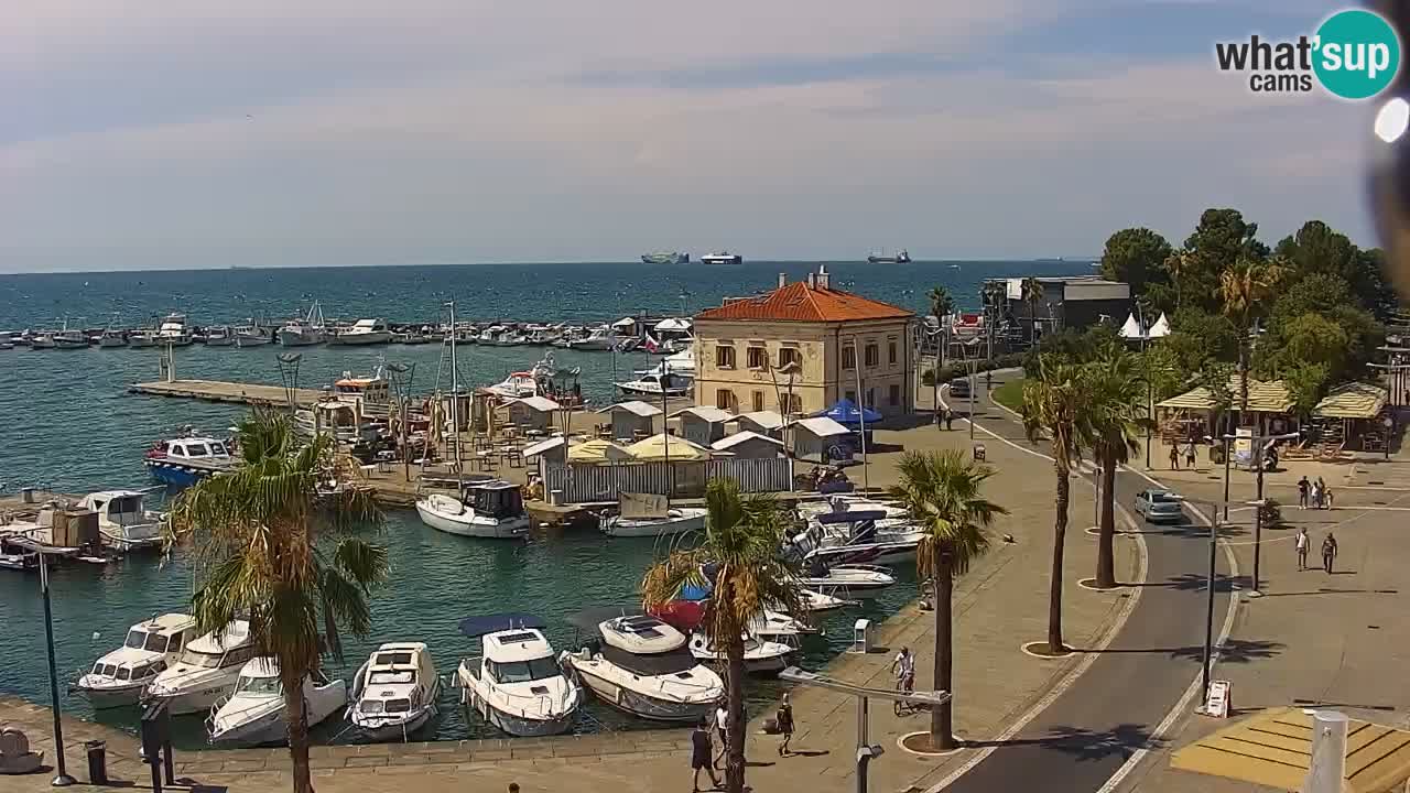 Webcam Koper – Panorama de la marina et de la promenade depuis le Grand Hotel Koper