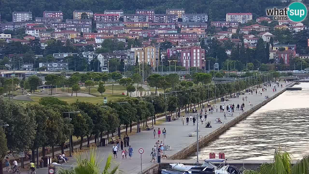 Webcam Capodistria – marina e lungo mare dall’Hotel Grand Koper