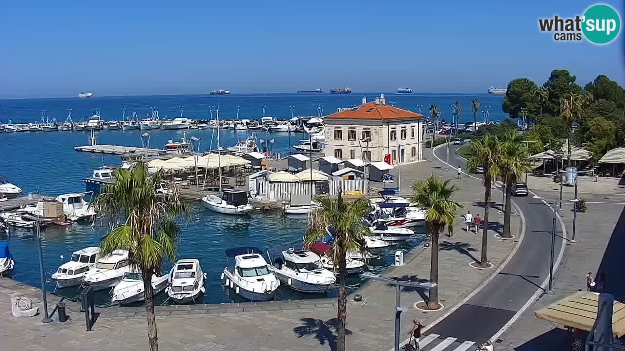 Webcam Koper – Panorama de la marina et de la promenade depuis le Grand Hotel Koper