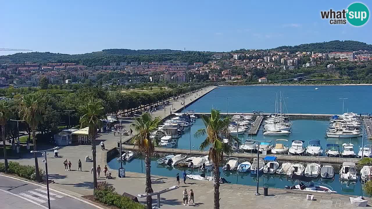 Webcam Koper – Panorama of the marina and promenade from the Grand Hotel Koper