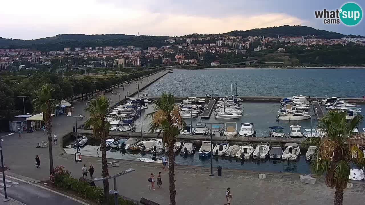 Webcam Capodistria – marina e lungo mare dall’Hotel Grand Koper
