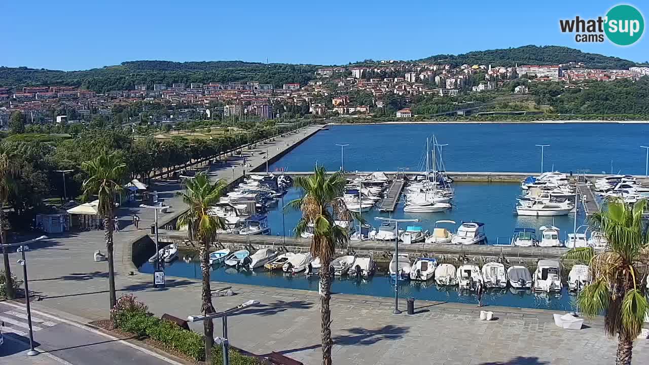 Webcam Koper – Panorama de la marina et de la promenade depuis le Grand Hotel Koper
