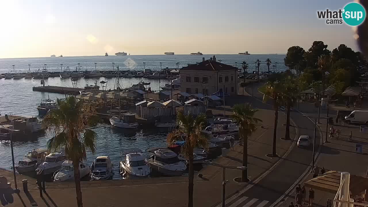 Camera en vivo Koper – puerto deportivo y paseo marítimo desde el Hotel Grand Koper