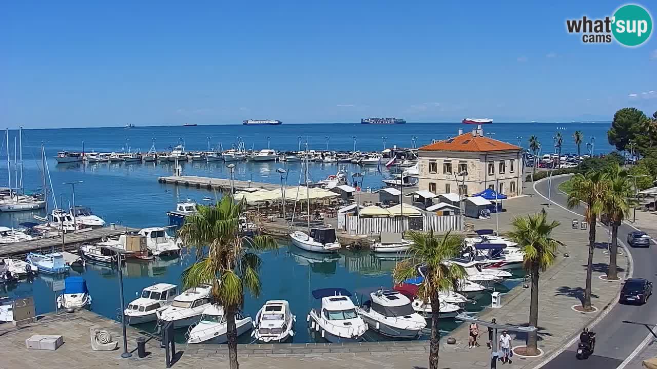 Webcam Koper – Panorama de la marina et de la promenade depuis le Grand Hotel Koper