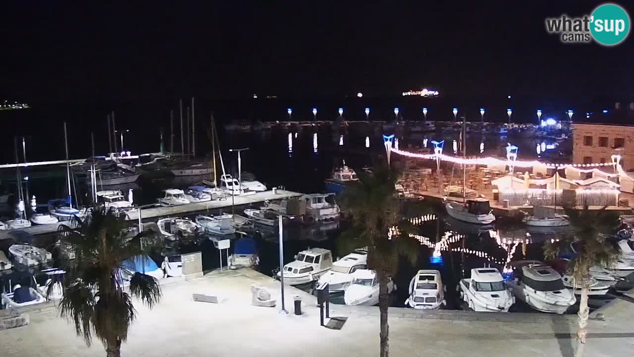 Webcam Koper – Panorama of the marina and promenade from the Grand Hotel Koper