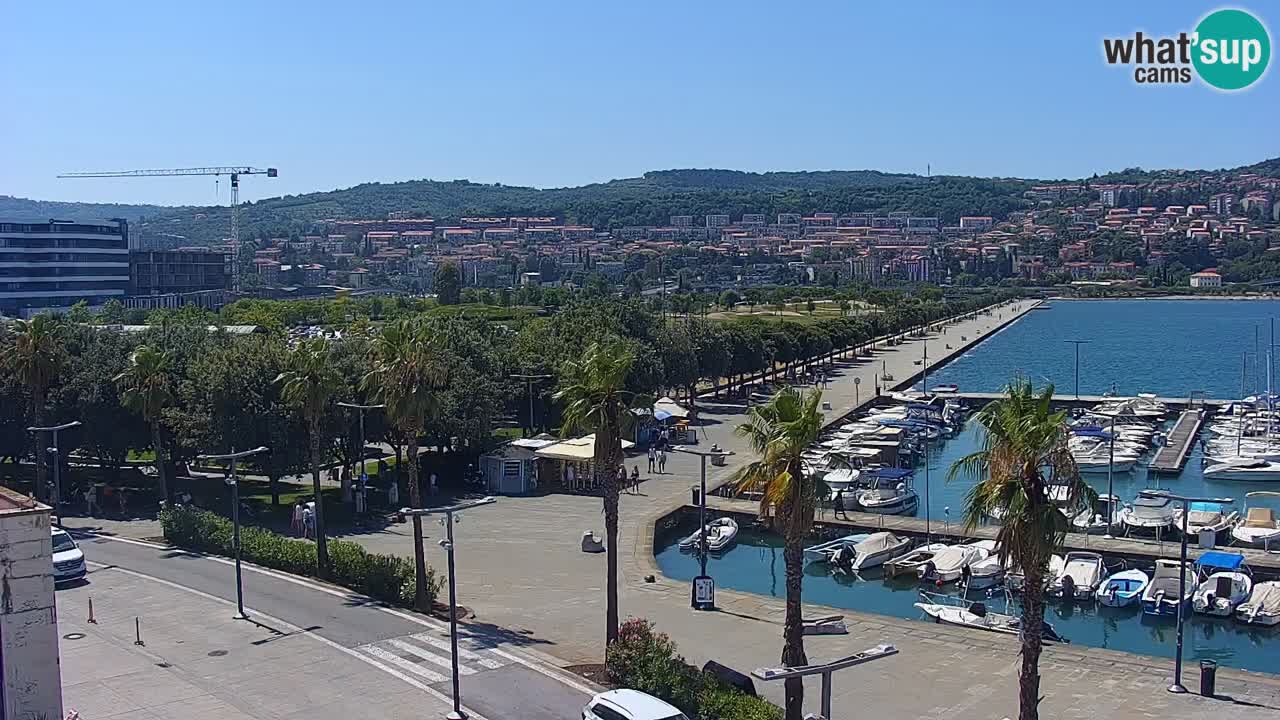 Camera en vivo Koper – puerto deportivo y paseo marítimo desde el Hotel Grand Koper