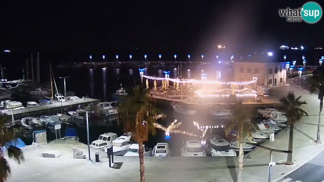 Webcam Koper – Panorama des Jachthafens und der Promenade vom Hotel Grand Koper