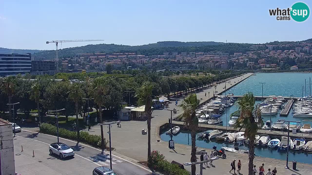Webcam Koper – Panorama of the marina and promenade from the Grand Hotel Koper