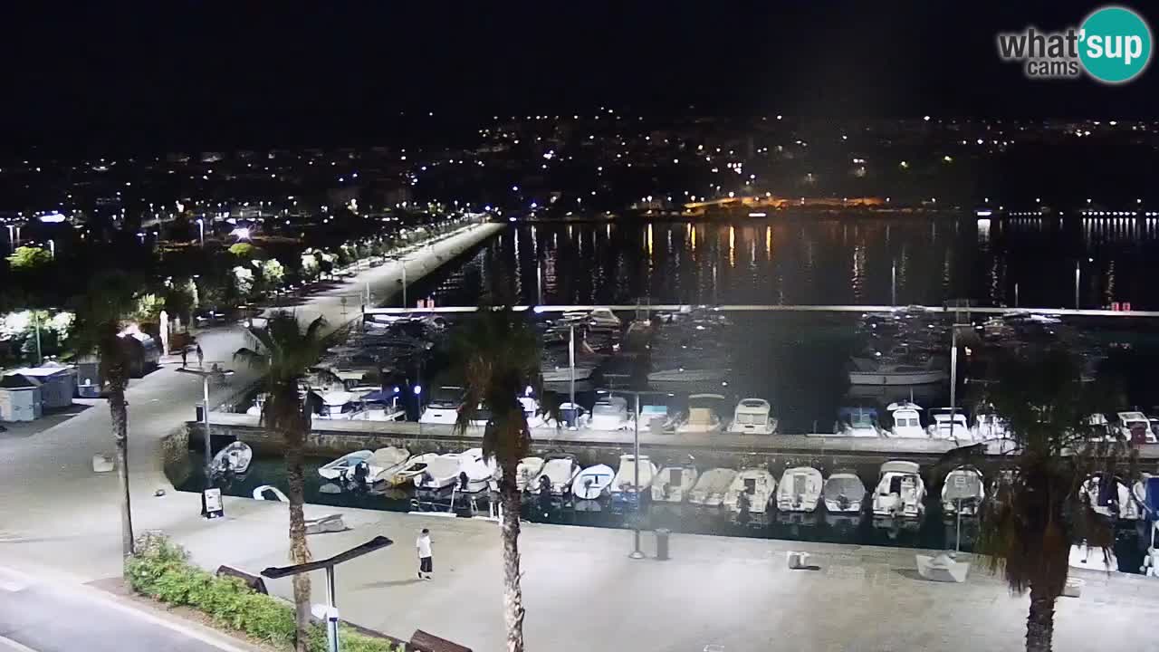 Webcam Koper – Panorama of the marina and promenade from the Grand Hotel Koper