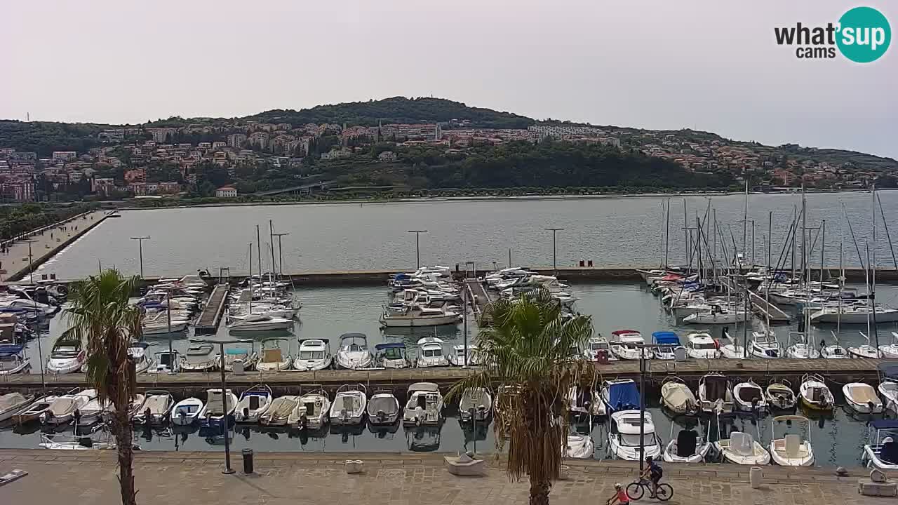 Webcam Koper – Panorama de la marina et de la promenade depuis le Grand Hotel Koper