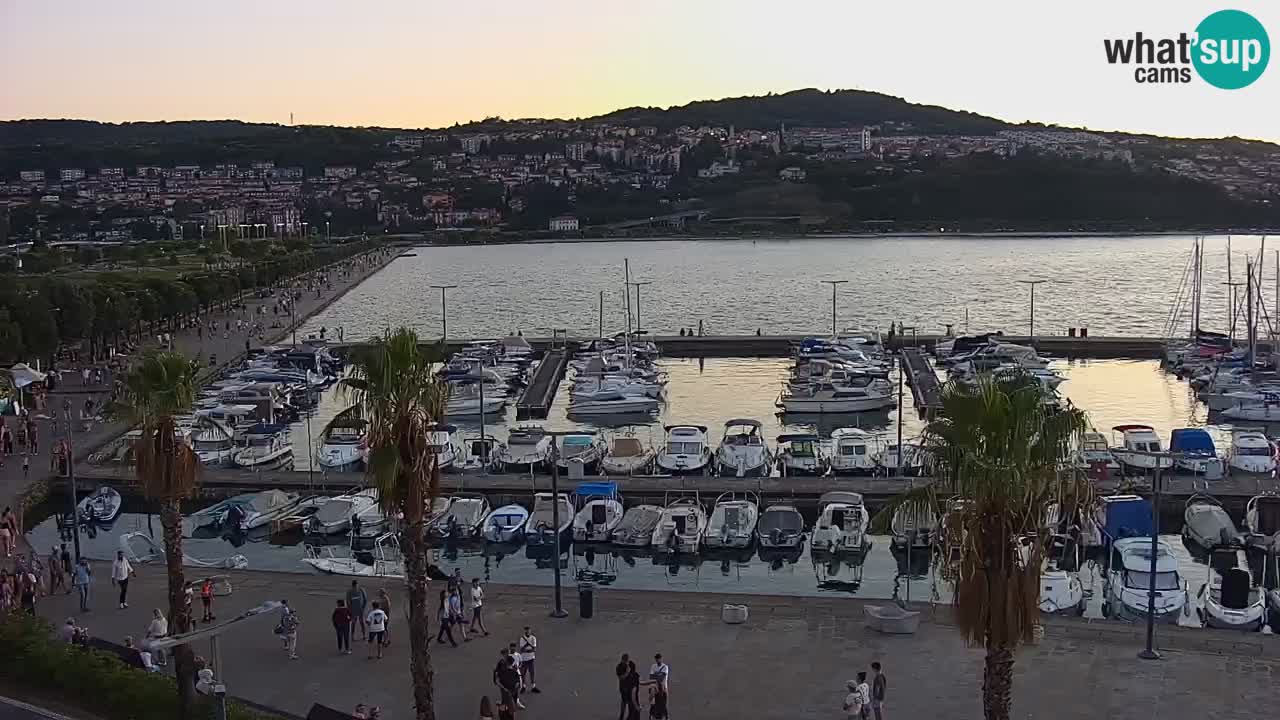 Web kamera Koper – marina i promenada – hotel Grand Koper