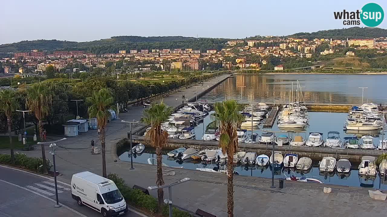 Webcam Capodistria – marina e lungo mare dall’Hotel Grand Koper