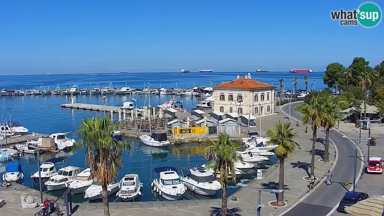 Camera en vivo Koper – puerto deportivo y paseo marítimo desde el Hotel Grand Koper