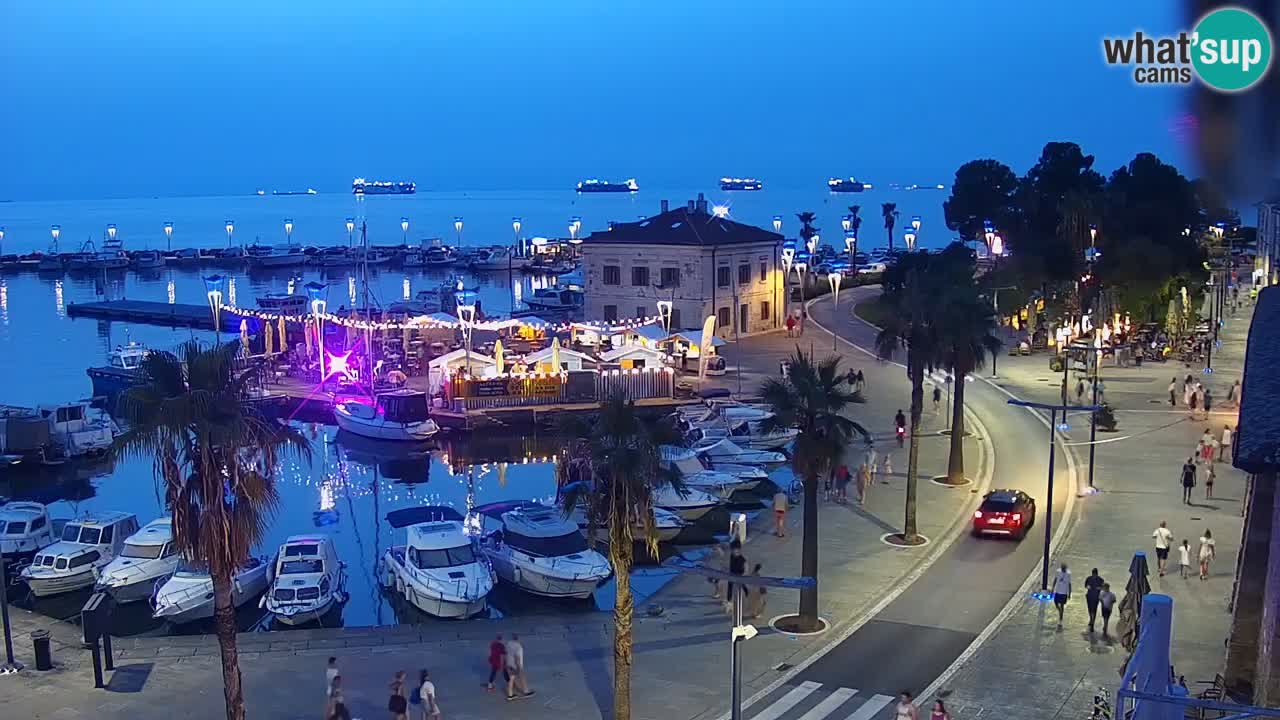 Webcam Koper – Panorama des Jachthafens und der Promenade vom Hotel Grand Koper