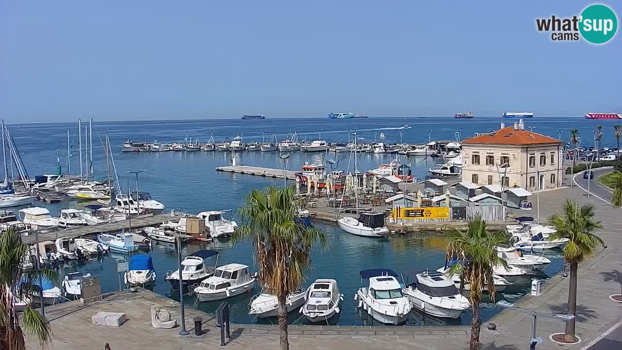 Webcam Koper – Panorama de la marina et de la promenade depuis le Grand Hotel Koper