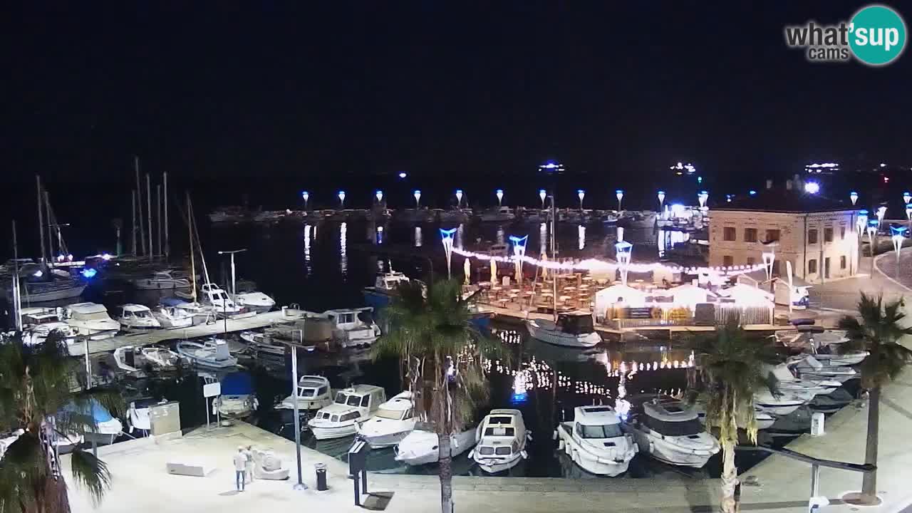 Webcam Koper – Panorama des Jachthafens und der Promenade vom Hotel Grand Koper