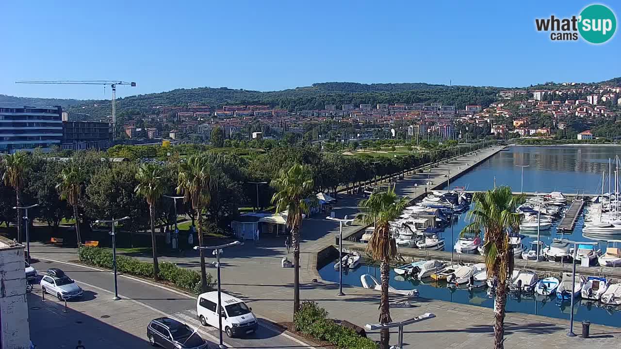 Camera en vivo Koper – puerto deportivo y paseo marítimo desde el Hotel Grand Koper