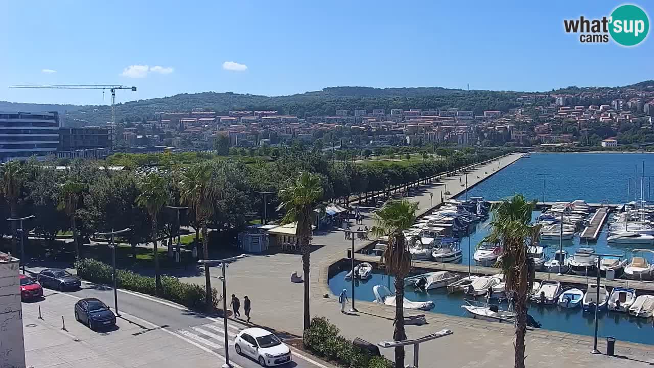 Webcam Koper – Panorama de la marina et de la promenade depuis le Grand Hotel Koper