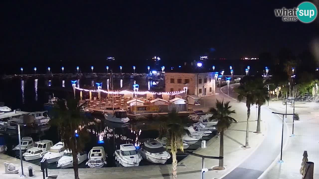 Webcam Koper – Panorama des Jachthafens und der Promenade vom Hotel Grand Koper