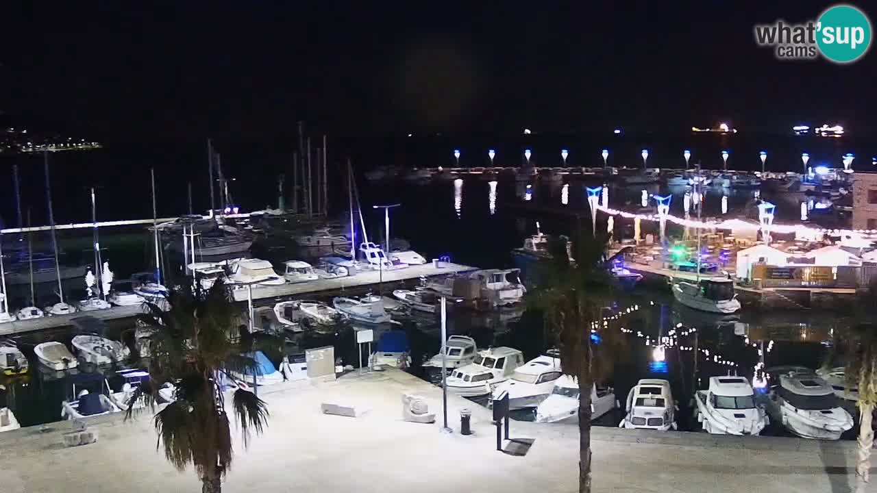 Webcam Koper – Panorama des Jachthafens und der Promenade vom Hotel Grand Koper