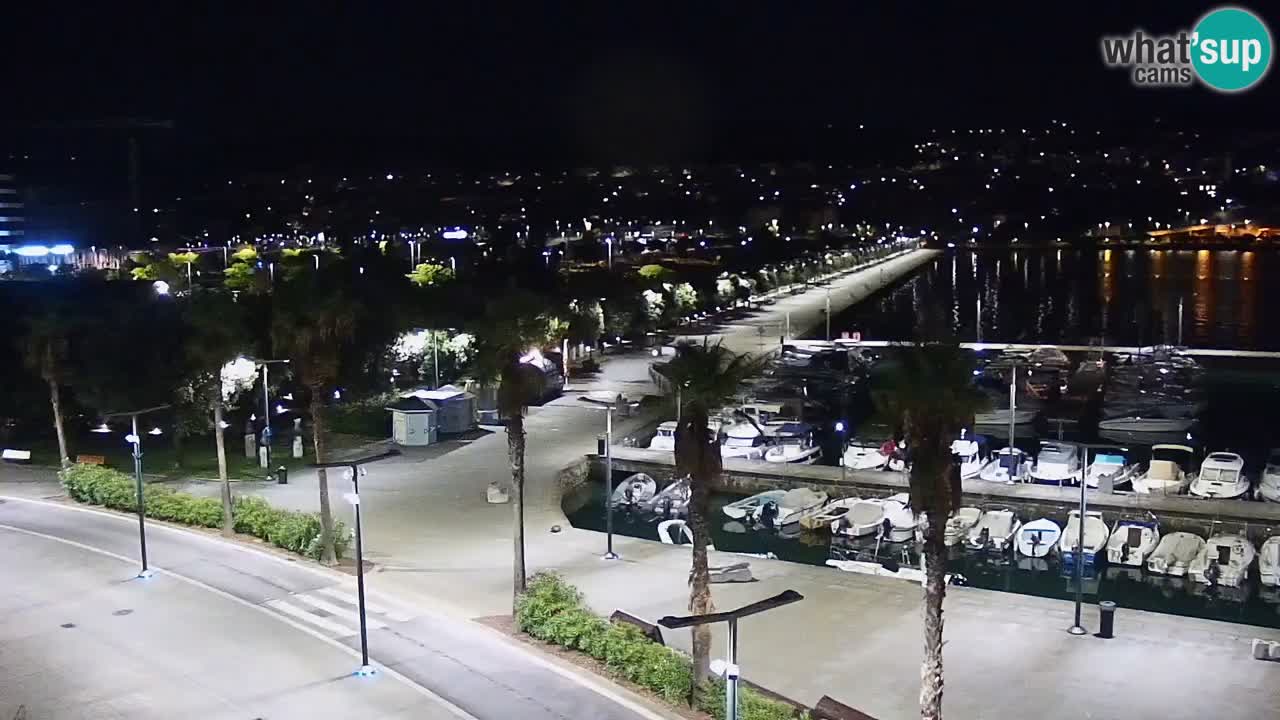 Camera en vivo Koper – puerto deportivo y paseo marítimo desde el Hotel Grand Koper