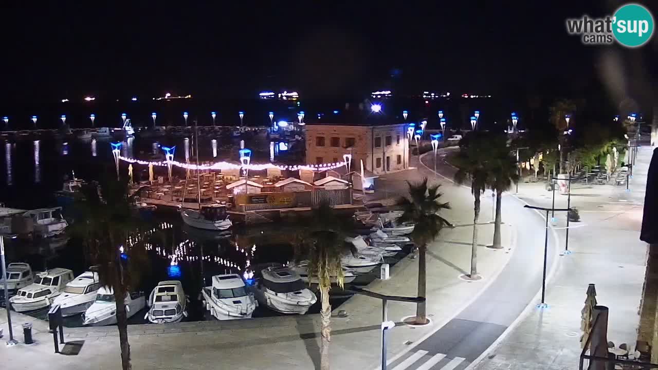 Webcam Koper – Panorama des Jachthafens und der Promenade vom Hotel Grand Koper