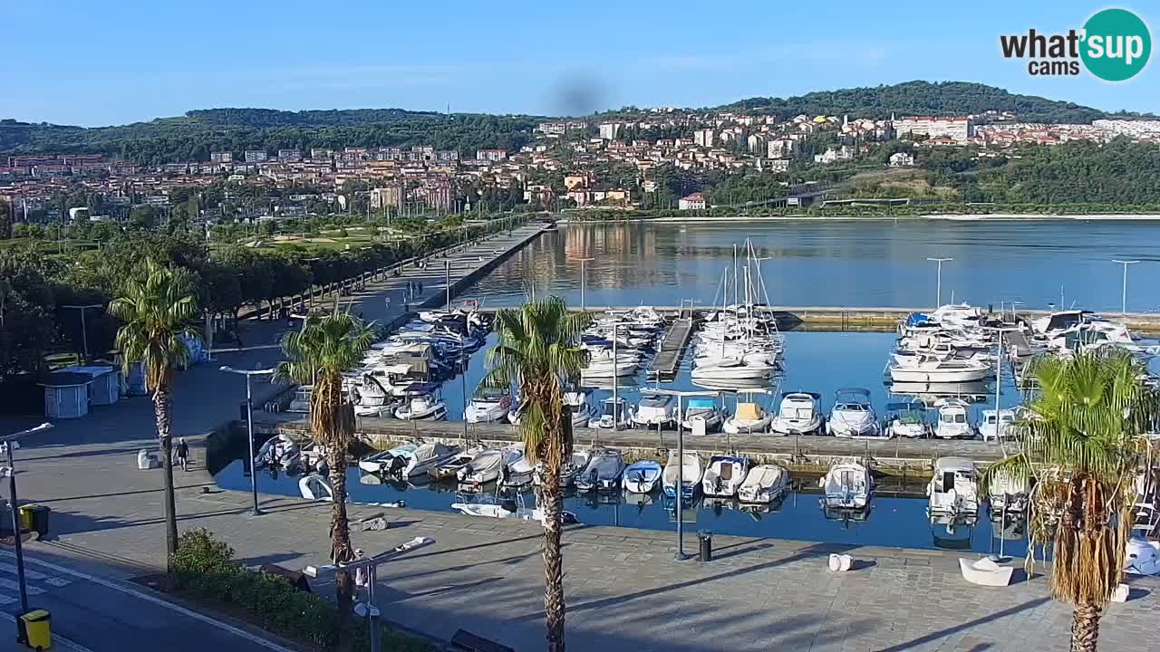 Webcam Koper – Panorama de la marina et de la promenade depuis le Grand Hotel Koper