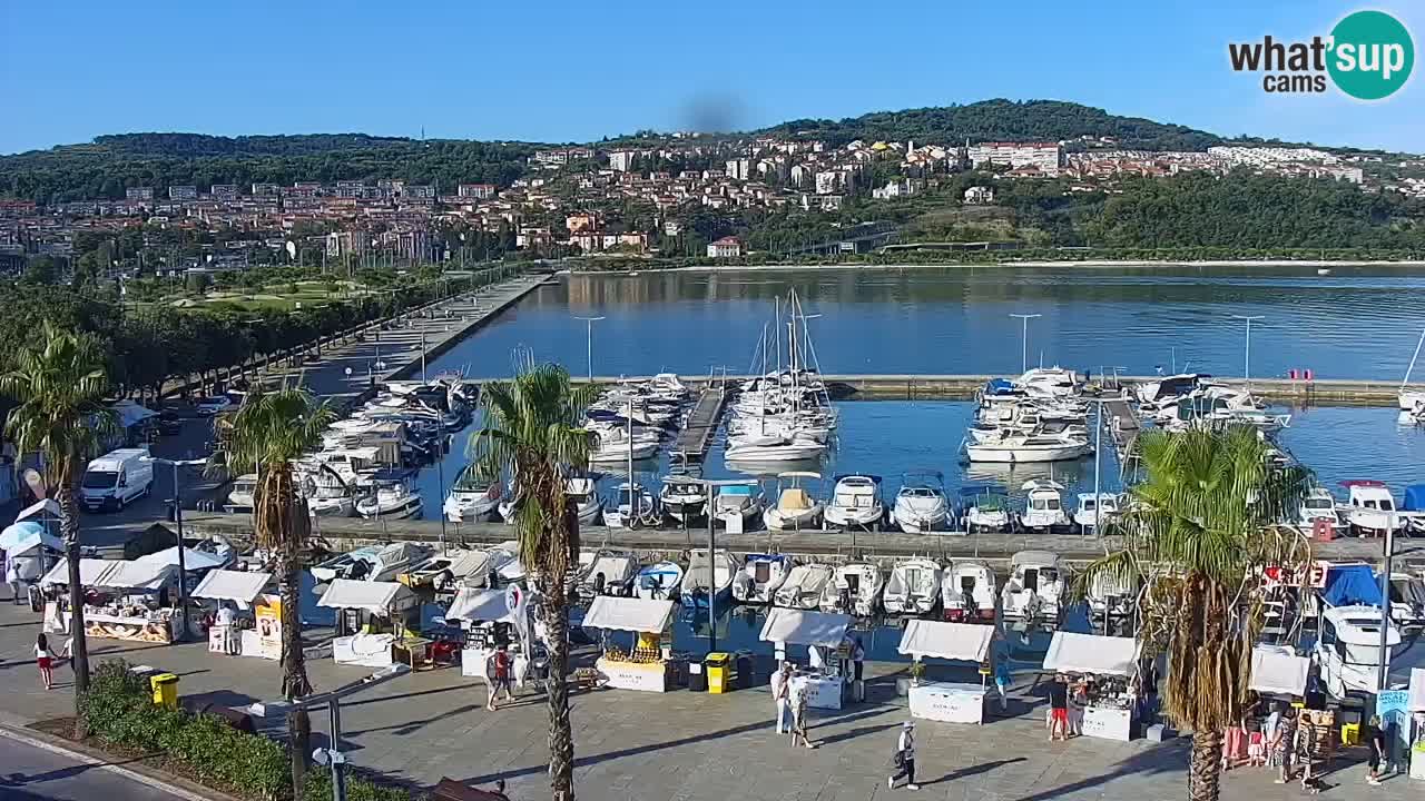 Spletna kamera Koper – Panorama na marino in promenado s Hotela Grand Koper