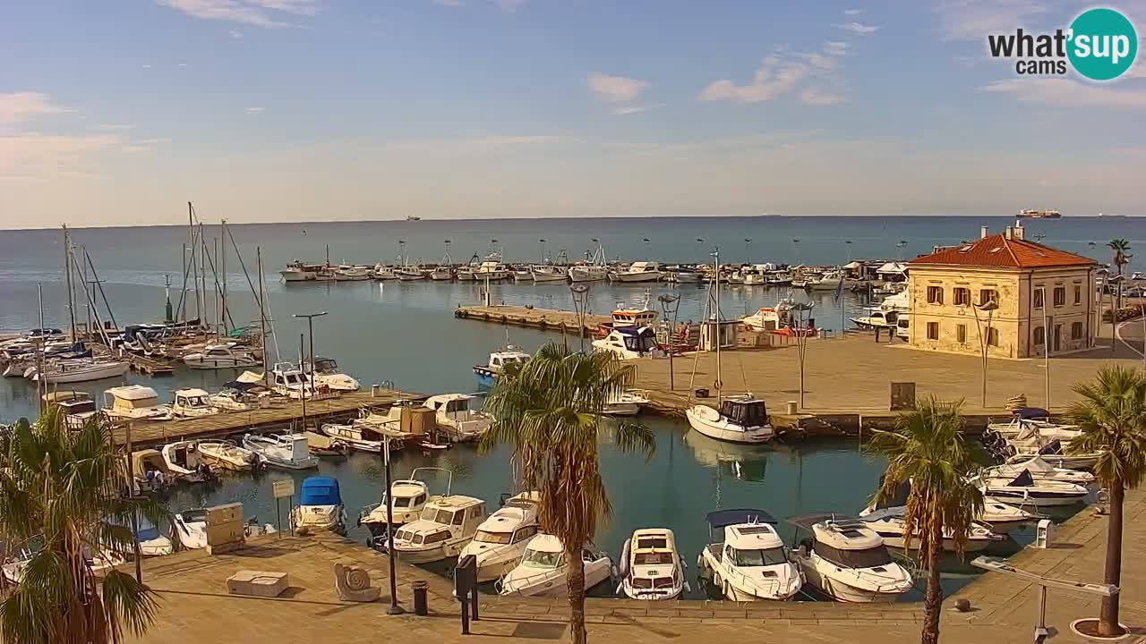 Camera en vivo Koper – puerto deportivo y paseo marítimo desde el Hotel Grand Koper